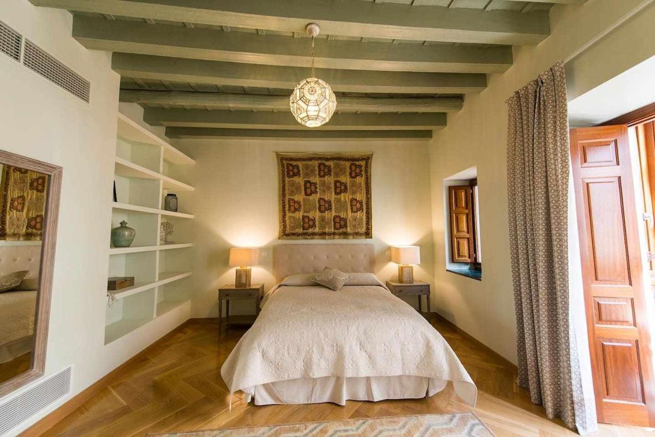 Luxe Carlos Canal Σεβίλλη Εξωτερικό φωτογραφία